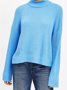 LOFT Waffle Relaxed Mock
Neck Knit Top Medium